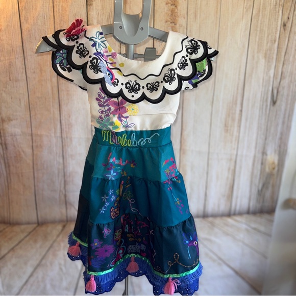 Disney Store official Encanto Mirabel dress up costume, Sz 4 - Picture 1 of 8